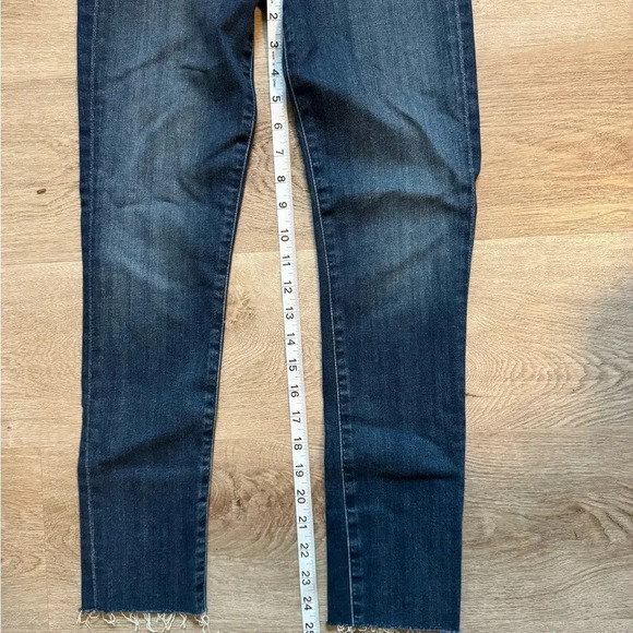 NWT Agolde Sophie Crop Midrise Skinny Women’s 24 2 XS Dark Wash Frayed Hem - Picture 7 of 14